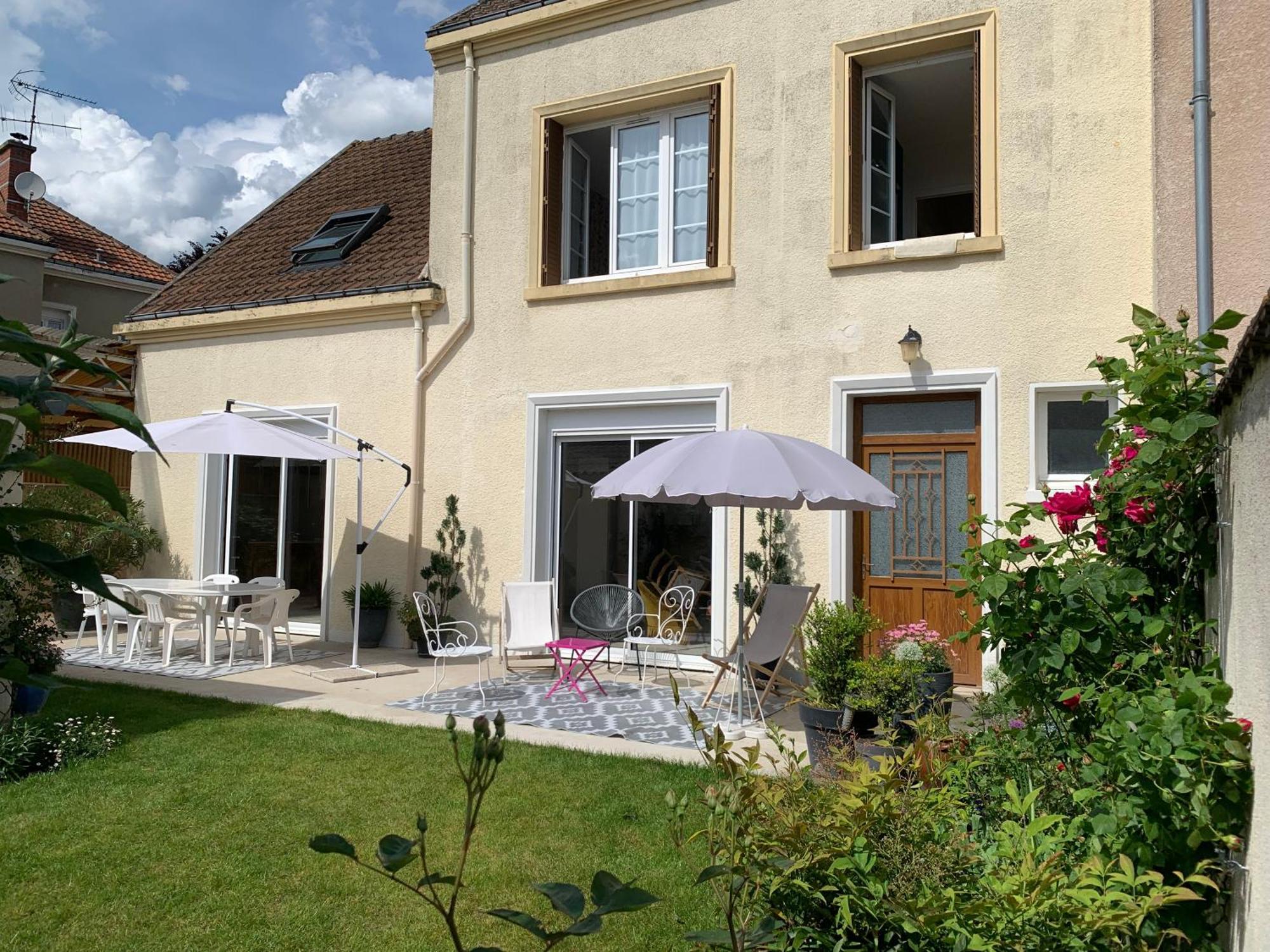 Le Claugi Villa Damery  Exterior foto